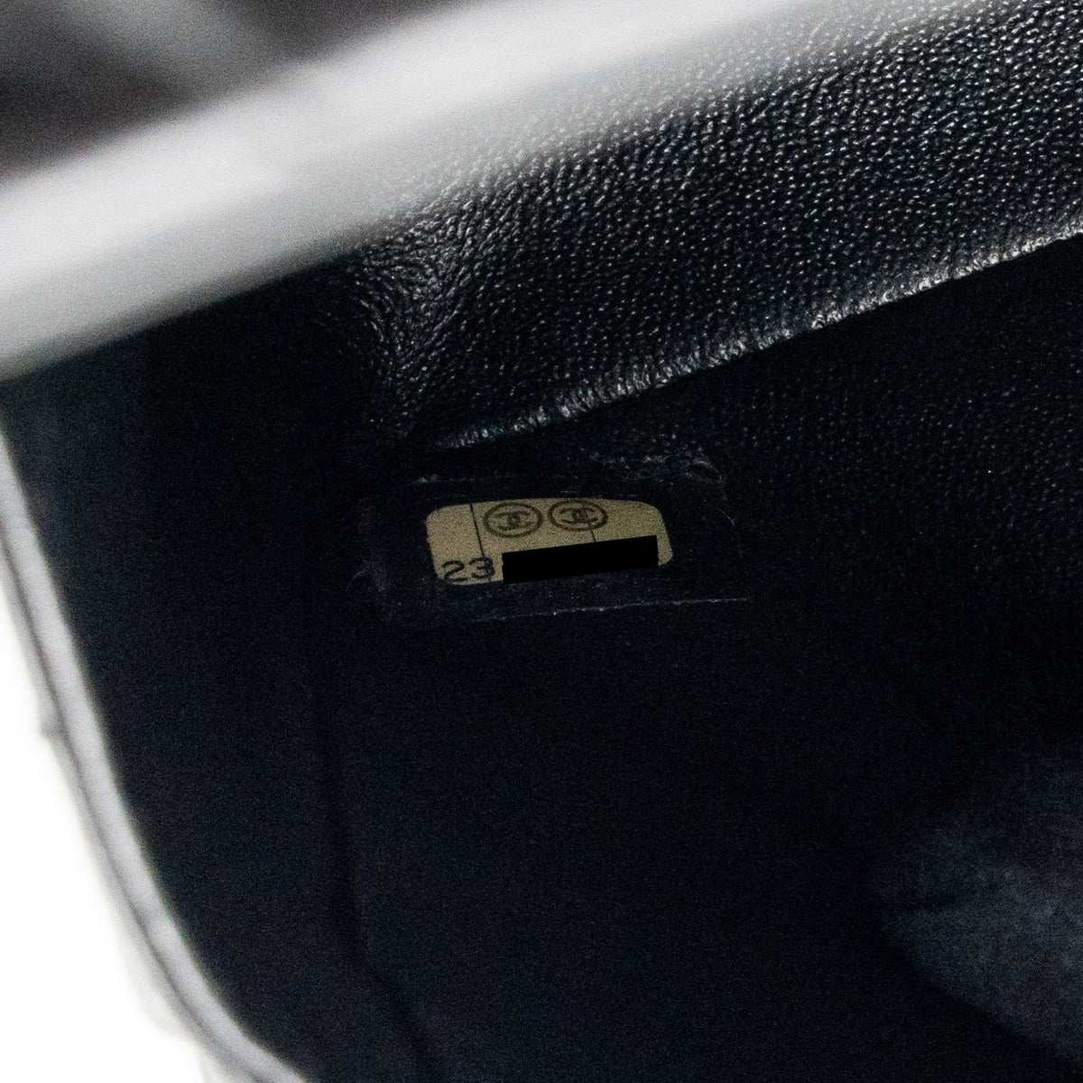 chanel-small-2-55-reissue-double-flap-bag-chevron-aged-calfskin-so-black