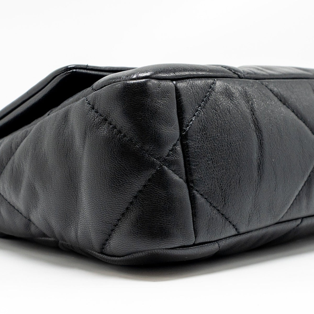 chanel-small-19-bag-goatskin-black-multicolour-hardware-3