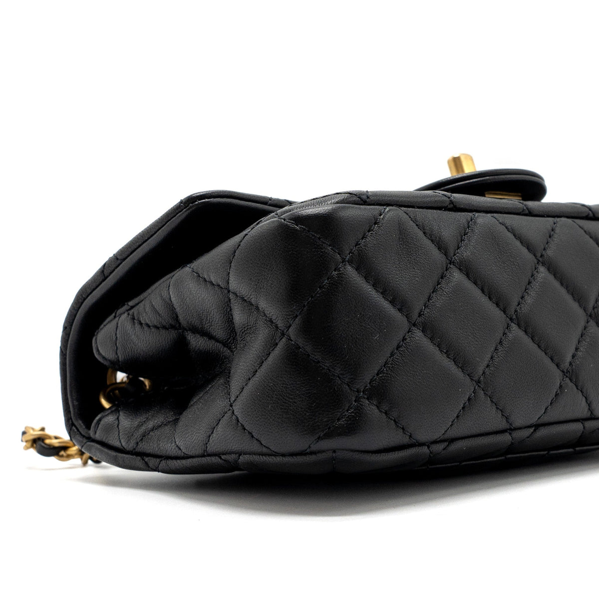 chanel-pearl-crush-mini-rectangular-lambskin-black-brushed-ghw-microchip-2