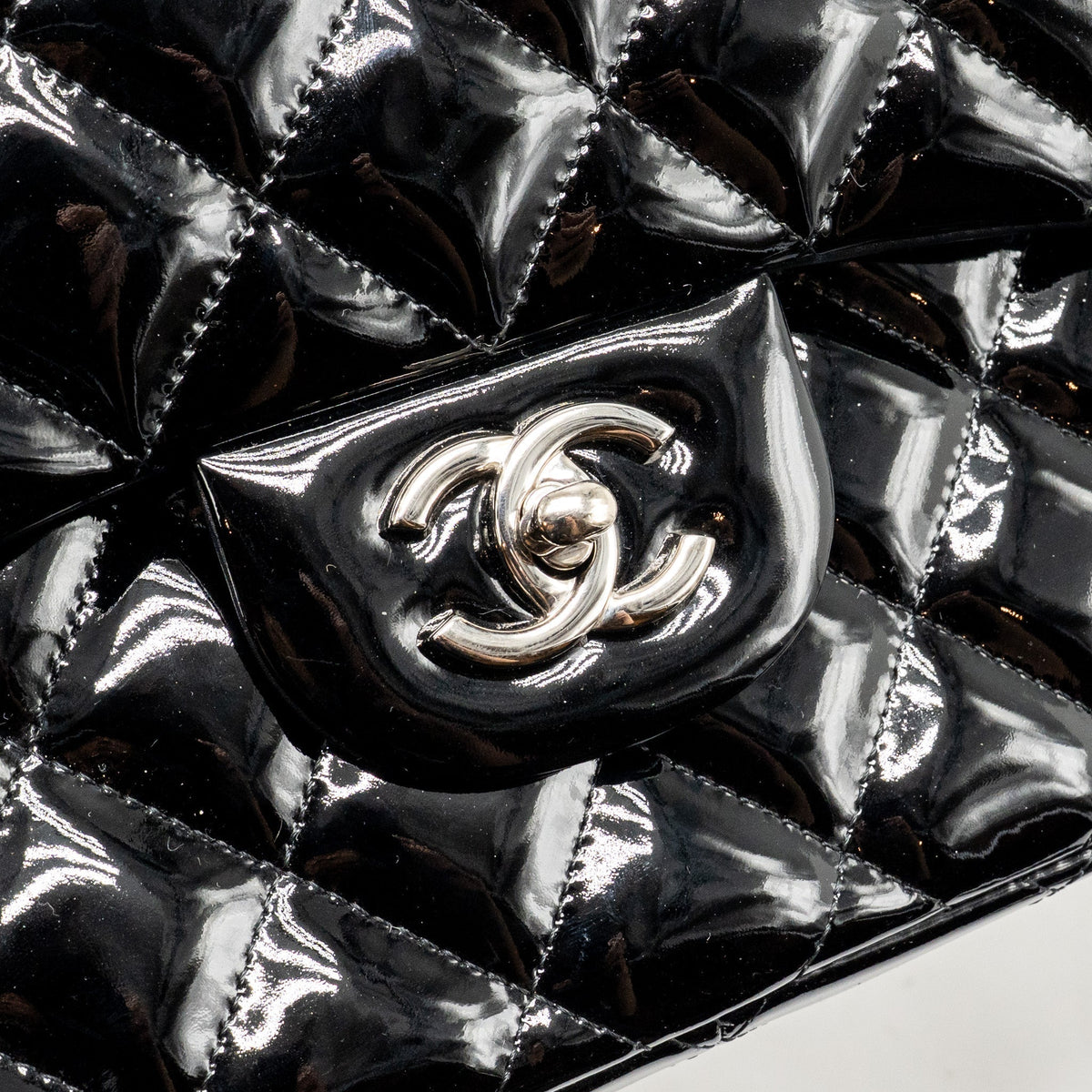 chanel-jumbo-classic-double-flap-bag-patent-black-shw-2