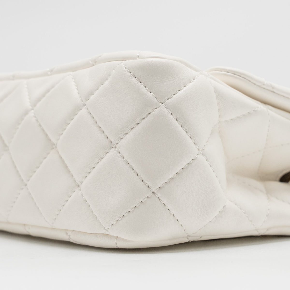 chanel-pearl-crush-mini-square-lambskin-white-brushed-ghw-microchip-copy-1