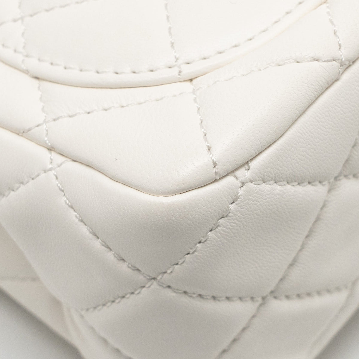 chanel-pearl-crush-mini-square-lambskin-white-brushed-ghw-microchip-copy-1