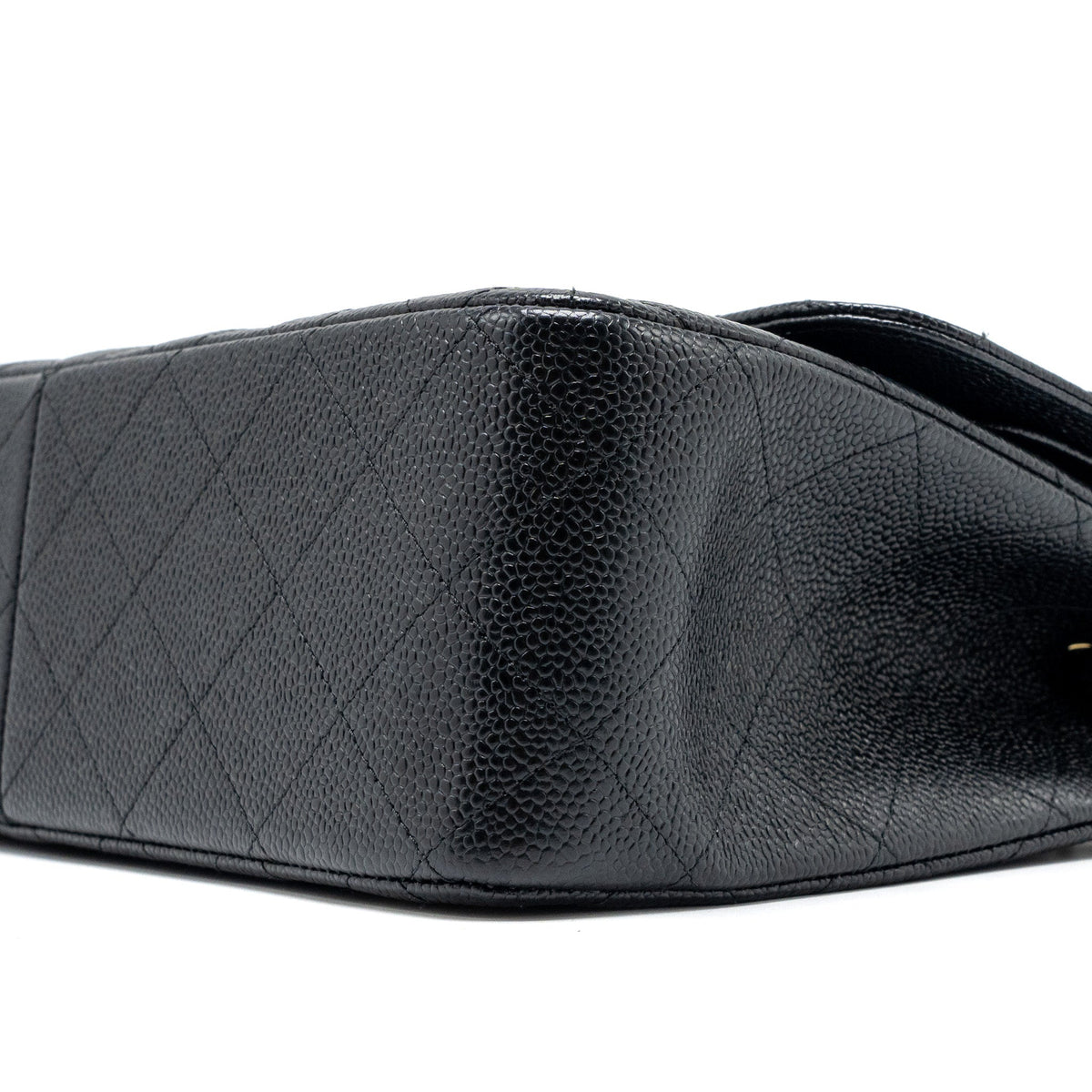 chanel-classic-jumbo-double-flap-bag-caviar-black-ghw