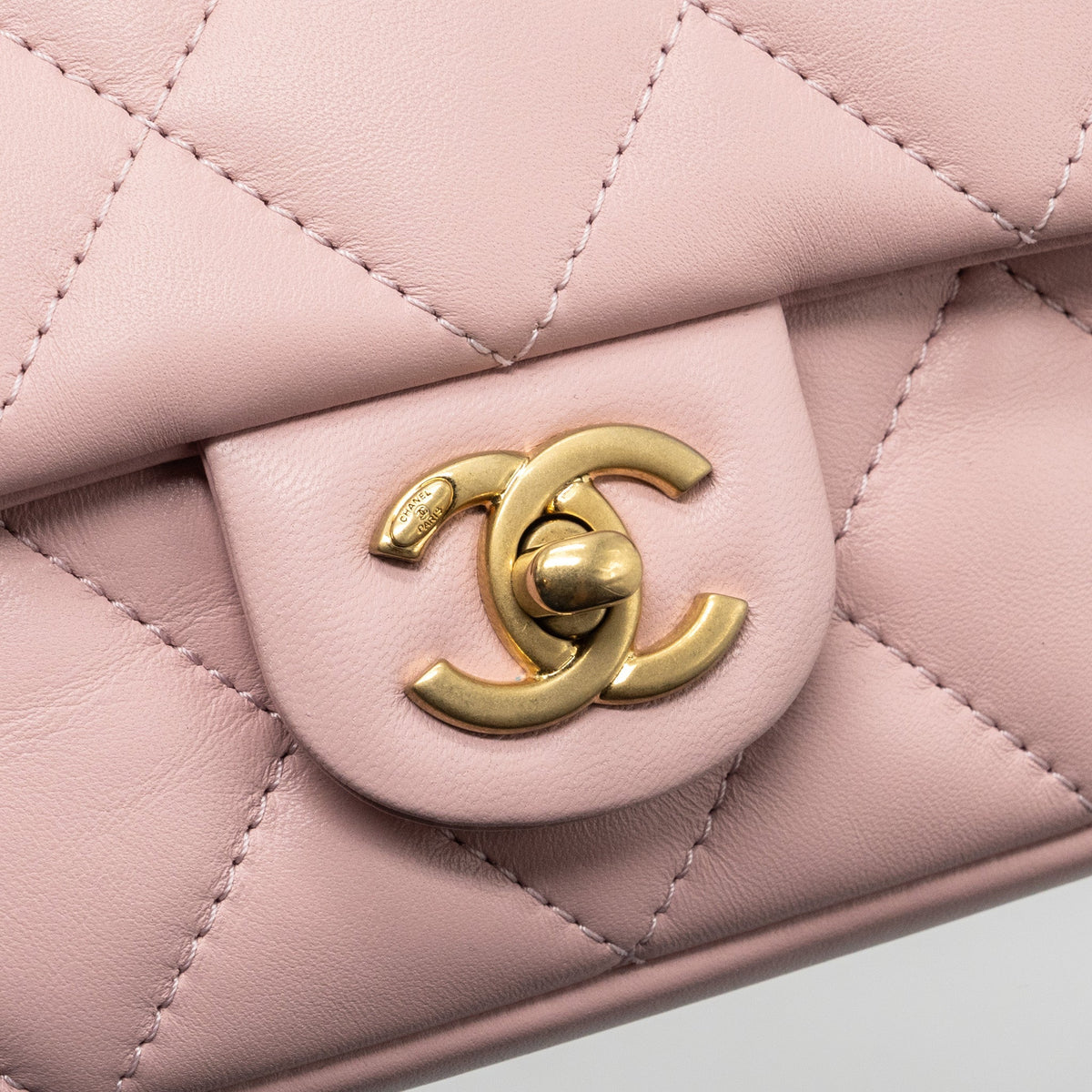 chanel-quilted-flap-bag-with-heart-charm-on-chain-lambskin-light-pink-ghw-microchip