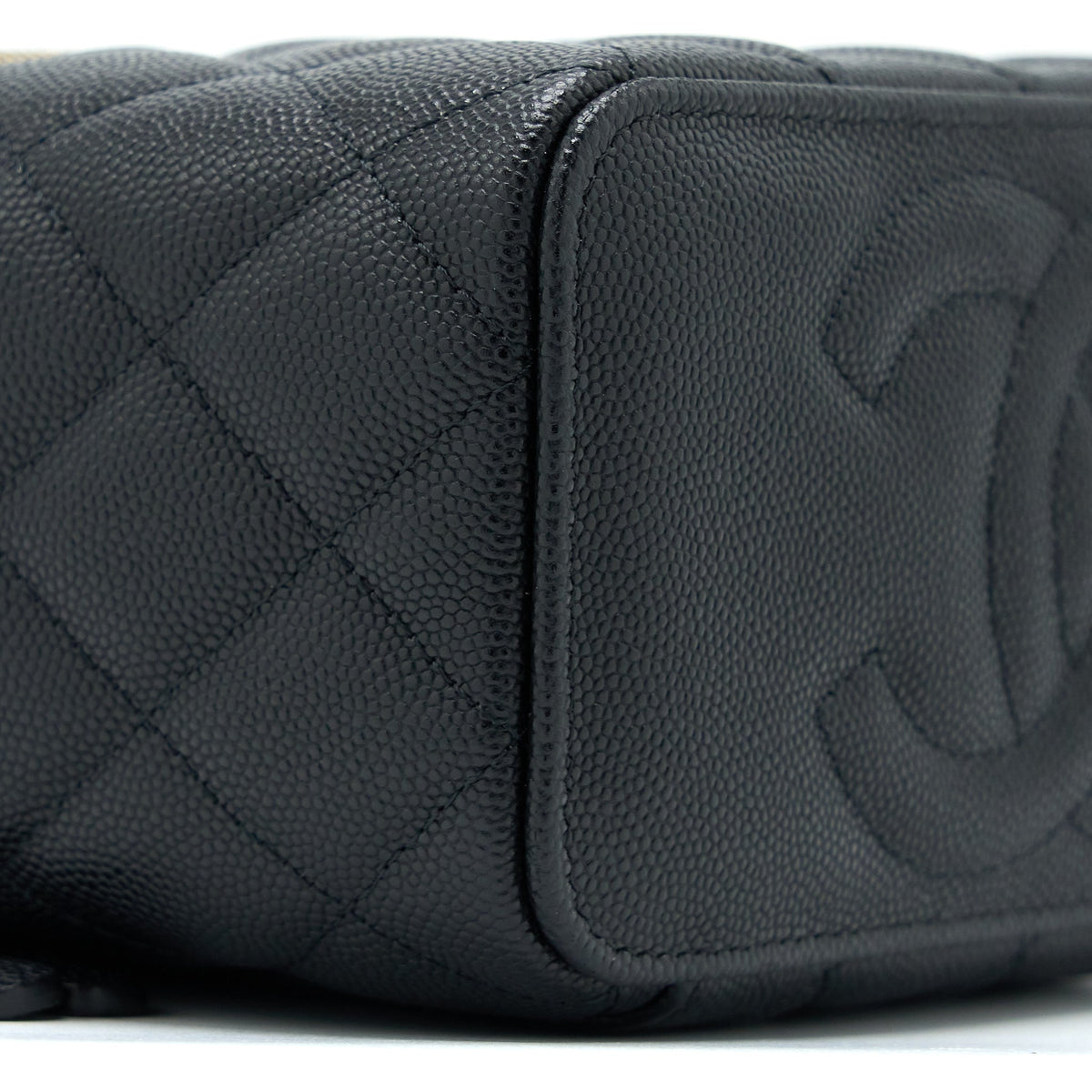 chanel-long-vanity-case-caviar-black-lghw