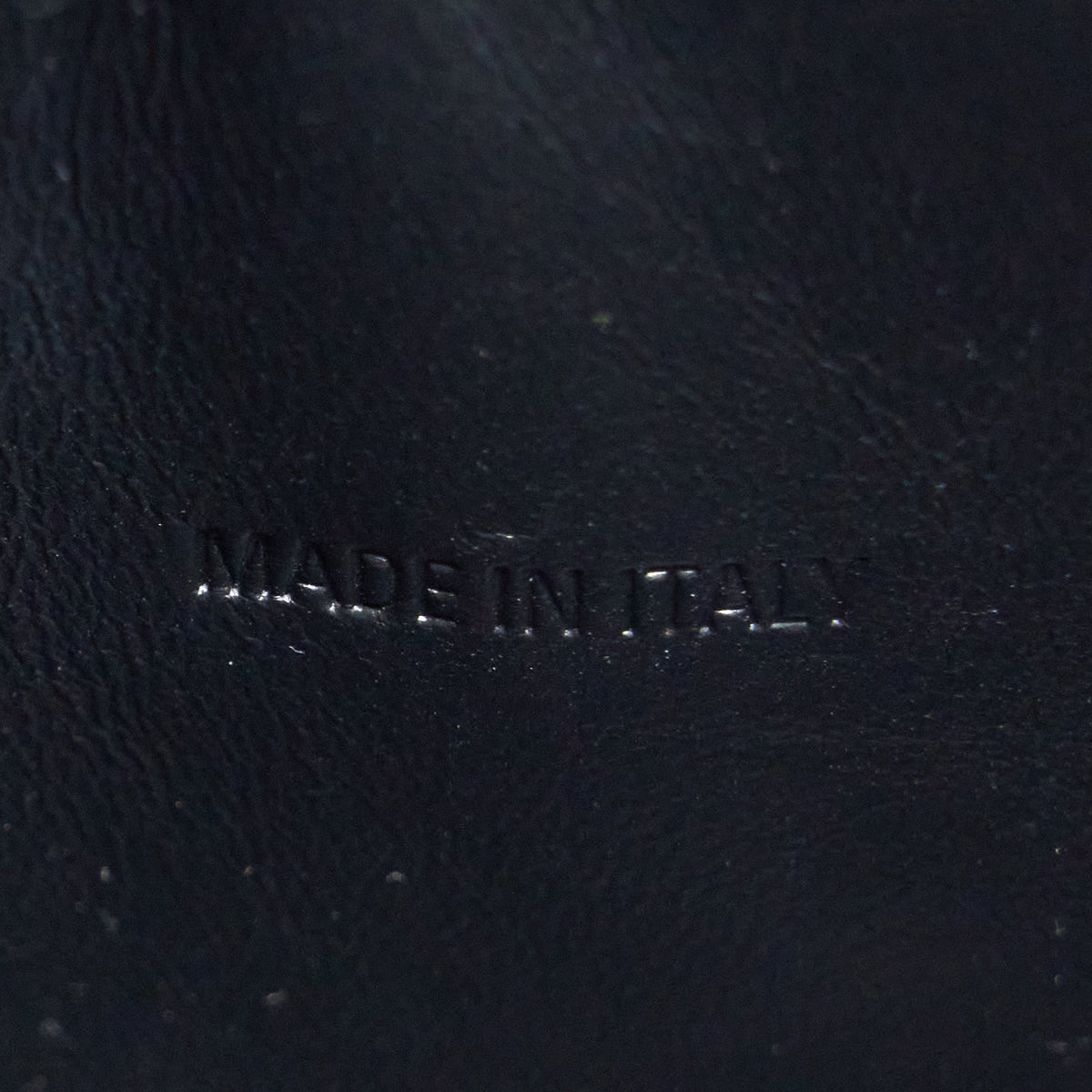 balenciaga-hourglass-xs-croc-embossed-calfskin-so-black