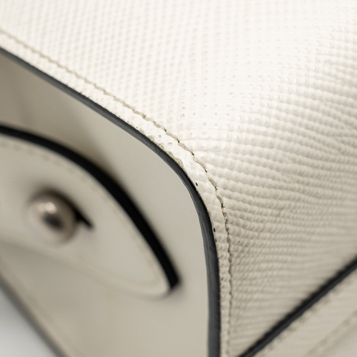 prada-saffiano-monochrome-bag-leather-white-shw