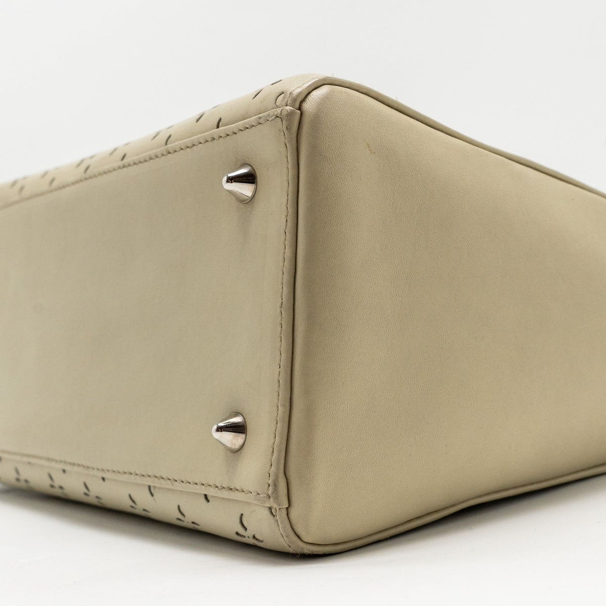 dior-medium-lady-dior-leather-beige-shw