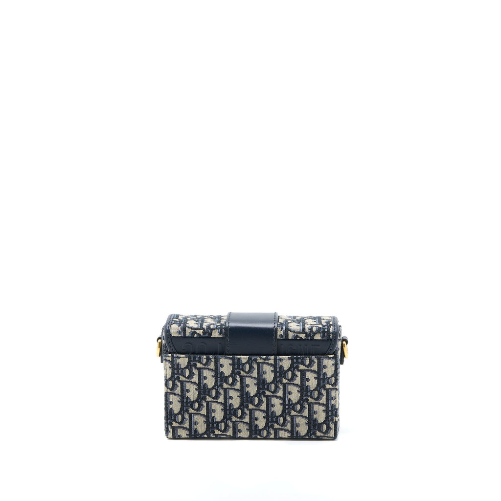 dior-30-montaigne-mini-box-bag-blue-oblique-ghw