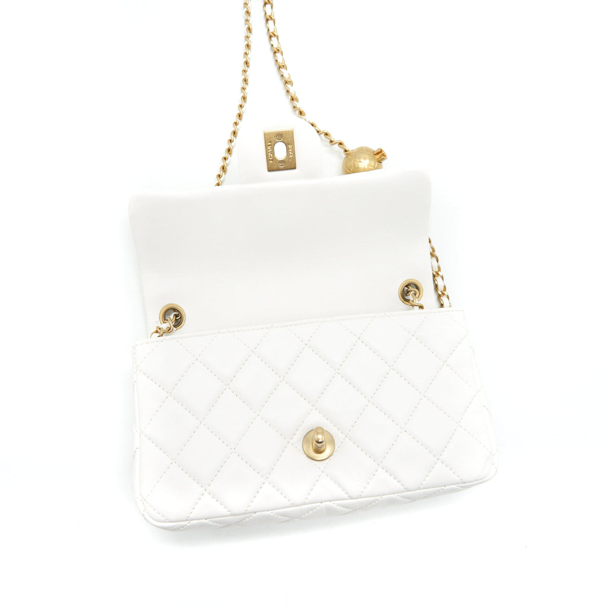 chanel-pearl-crush-rectangular-mini-flap-bag-white
