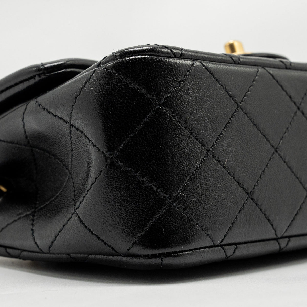 chanel-pearl-crush-mini-rectangular-flap-bag-shiny-lambskin-black-ghw-microchip