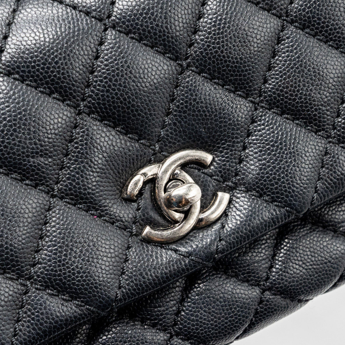 chanel-small-coco-handle-caviar-black-ruthenium-hardware