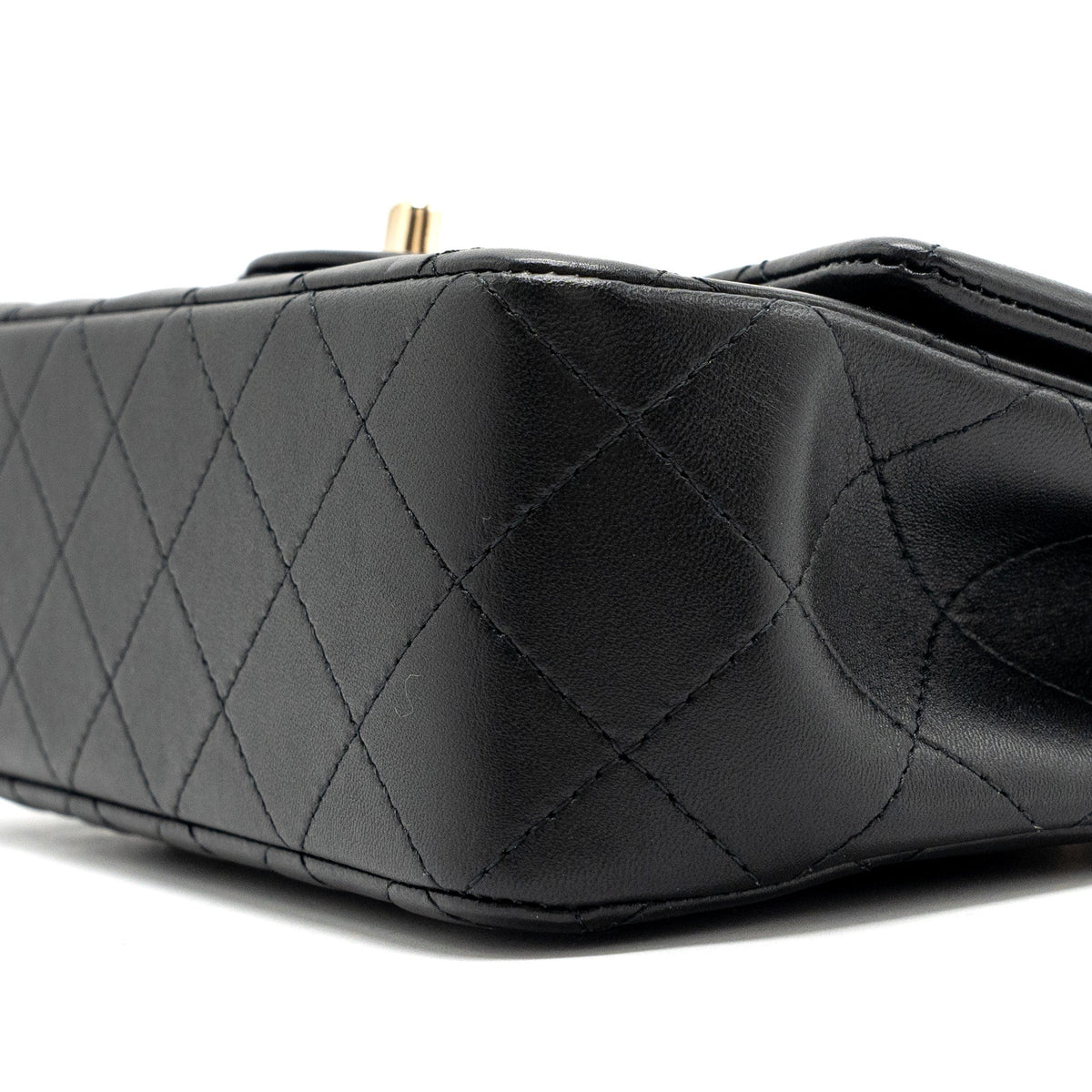 chanel-top-handle-mini-rectangular-flap-bag-lambskin-black-lghwmicrochip-1