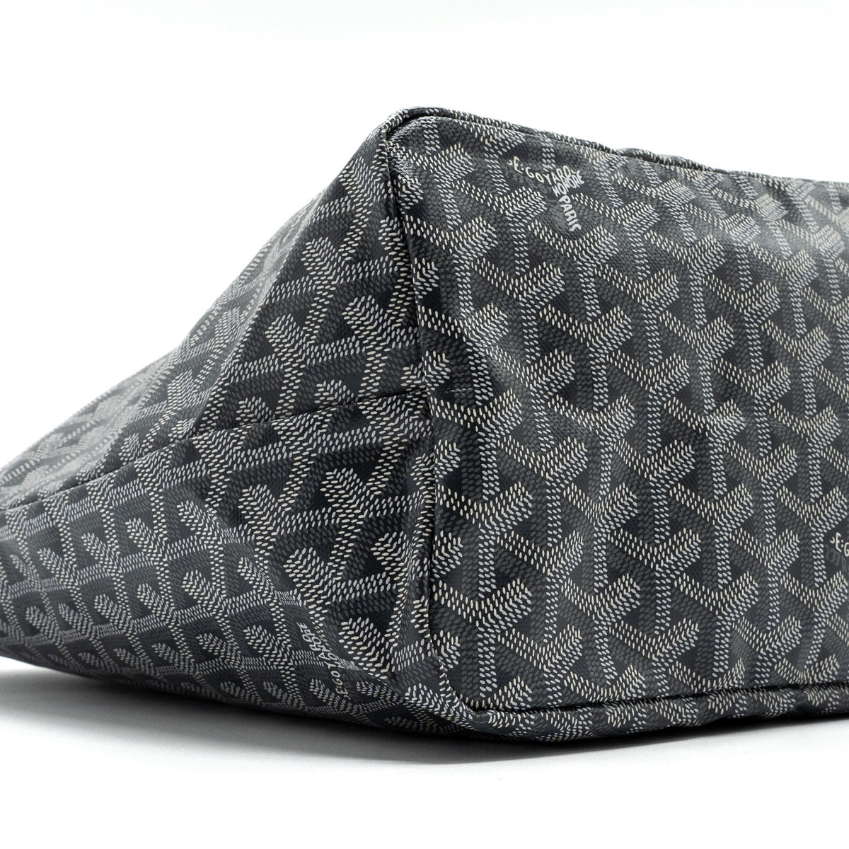 goyard-saint-louis-pm-tote-bag-goyardine-canvas-grey-multicolor