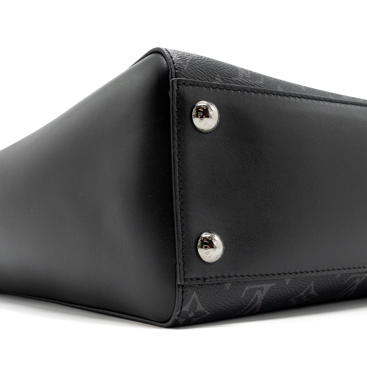louis-vuitton-double-flat-messenger-monogram-eclipse-canvas-shw