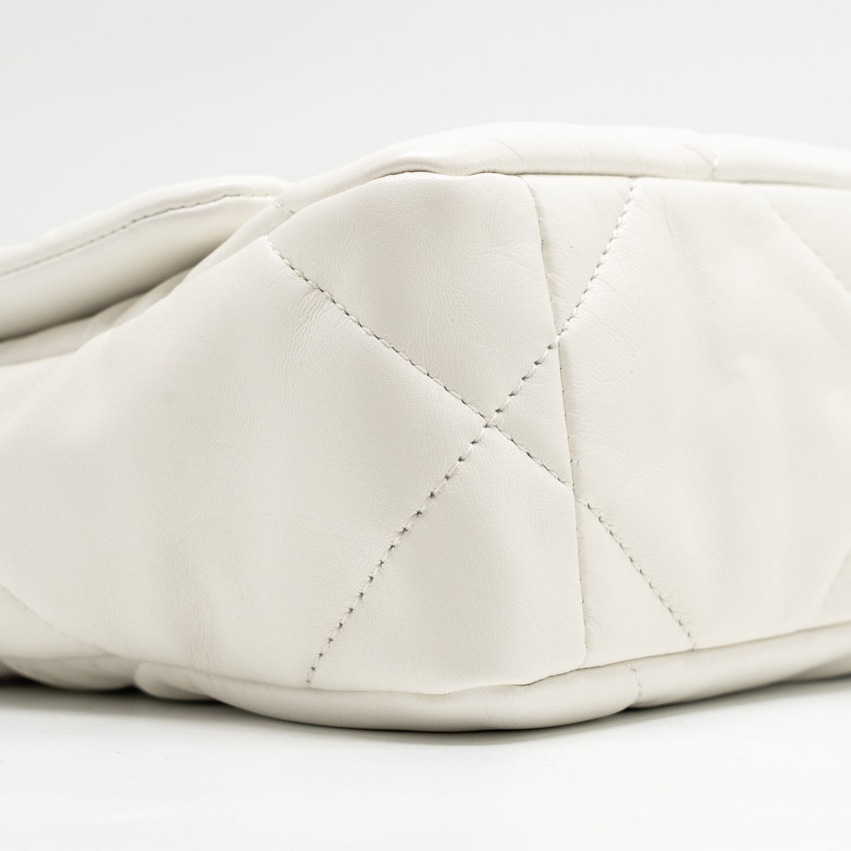 chanel-small-19-bag-lambskin-white-multicolour-hardware-copy-1