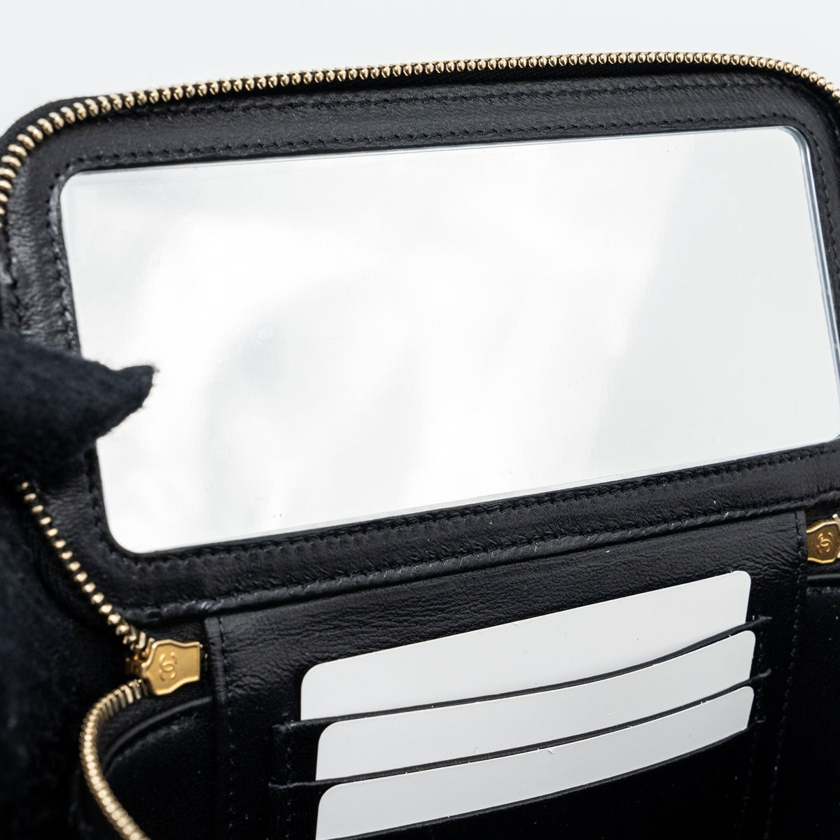 copy-of-chanel-detail-top-handle-long-vanity-with-chains-lambskin-black-ghwmicrochip