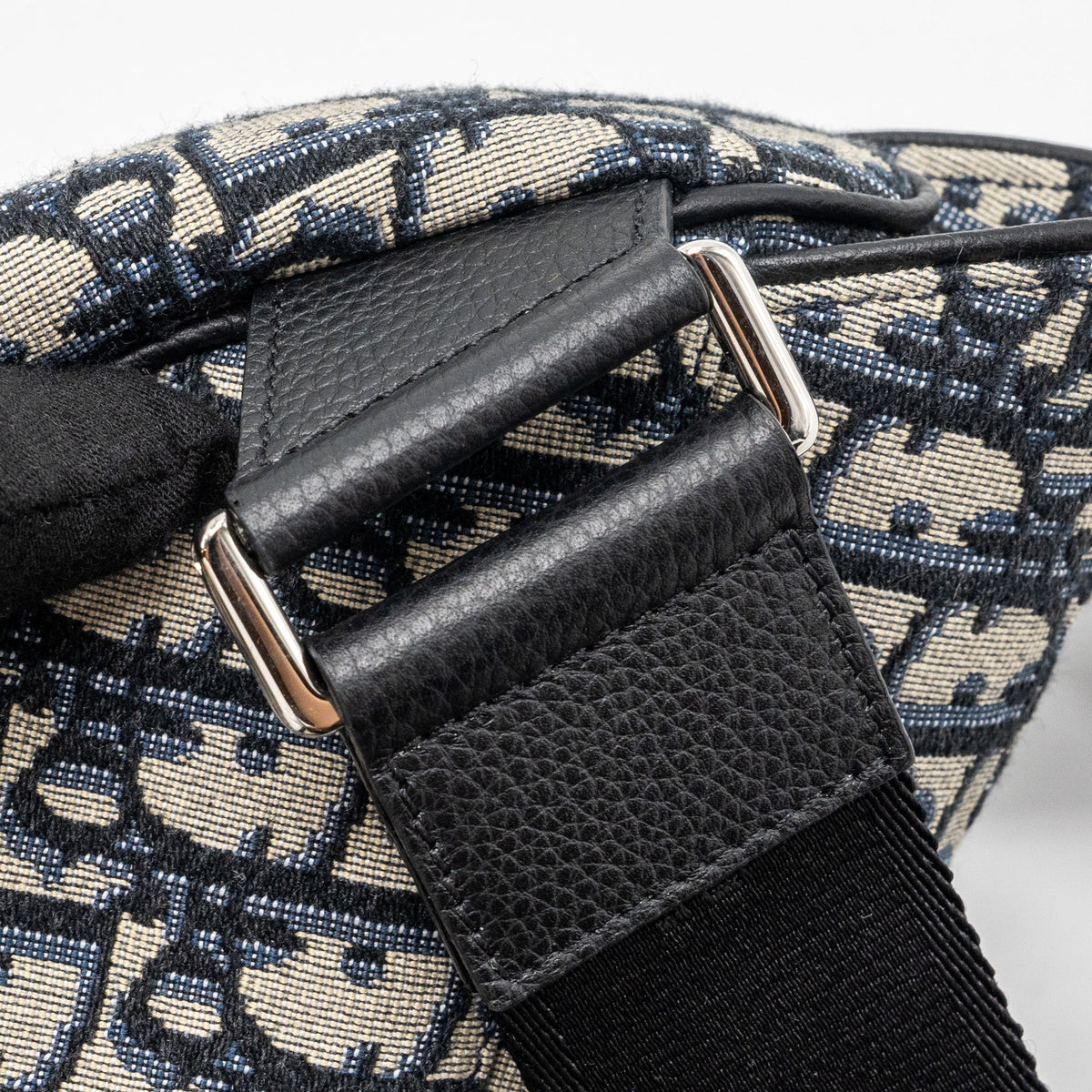 dior-homme-saddle-bag-dior-oblique-jacquard-beige-black-ghw