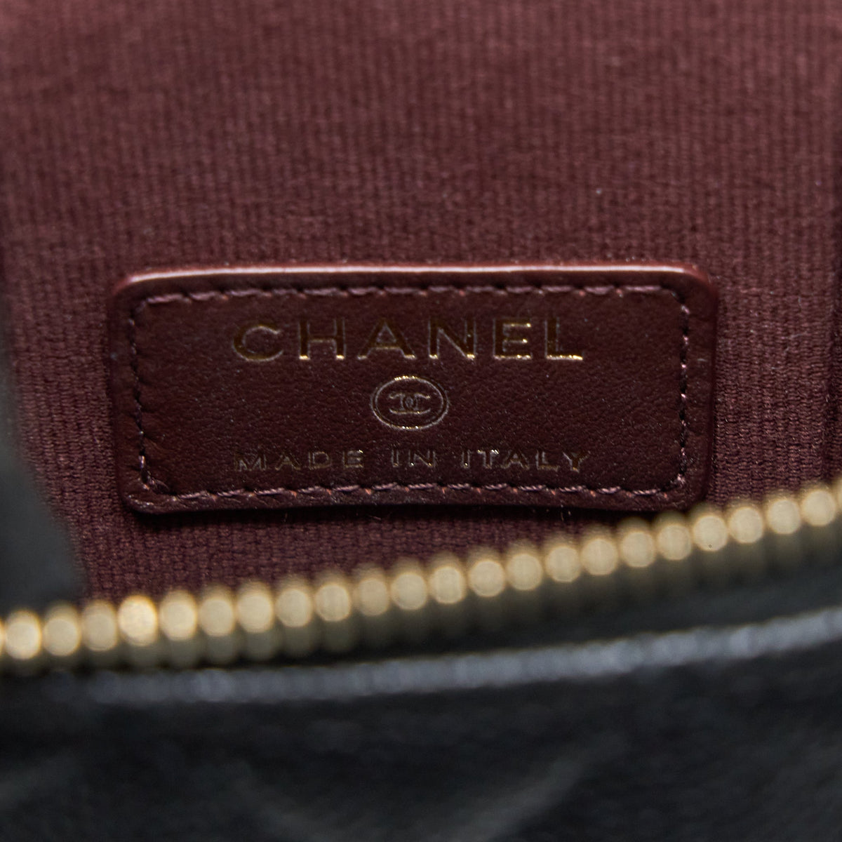 chanel-vanity-phone-holder-with-chain-caviar-black-lghw