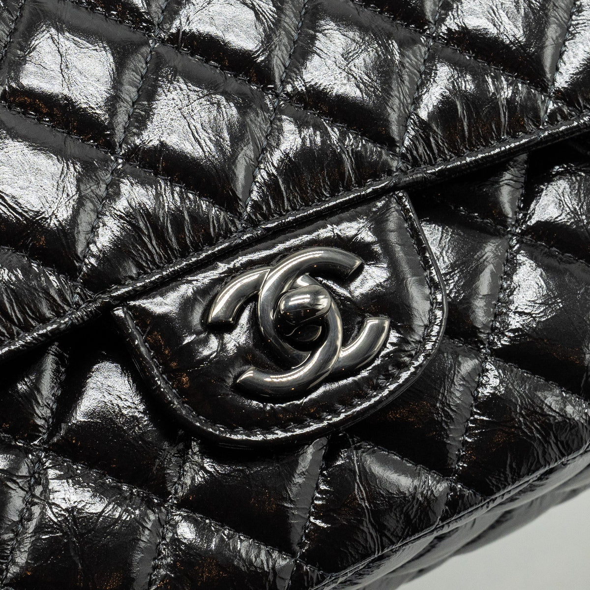 chanel-medium-classic-double-flap-bag-shiny-aged-calfskin-so-black