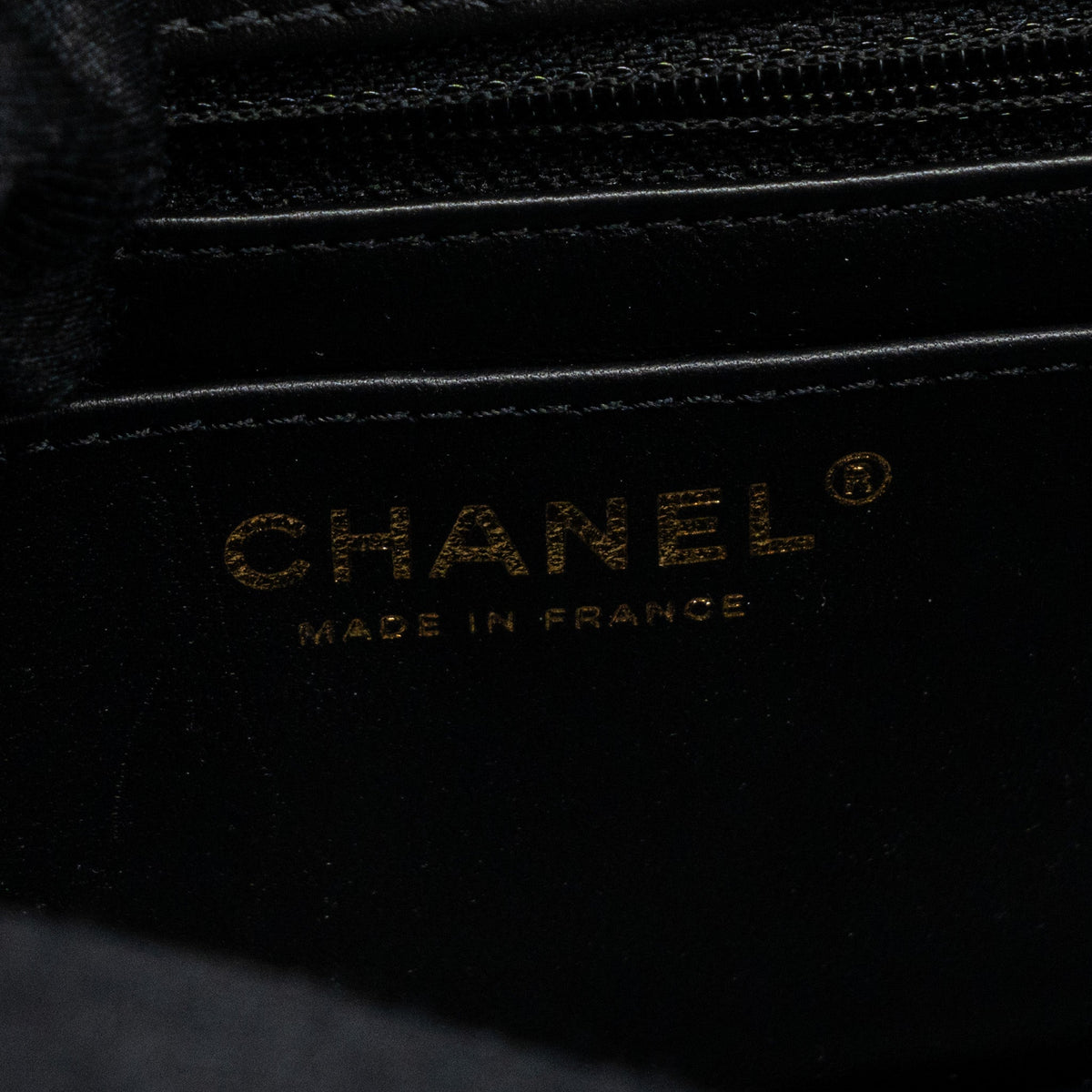 chanel-mini-2-55-reissue-aged-calfskin-black-brushed-ghwmicrochip