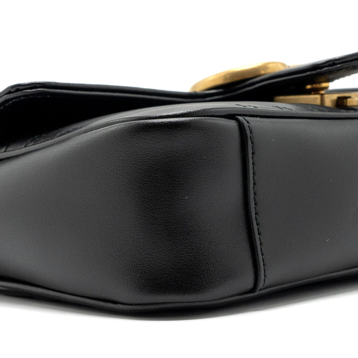 gucci-mini-gg-marmont-matelasse-bag-leather-black-ghw