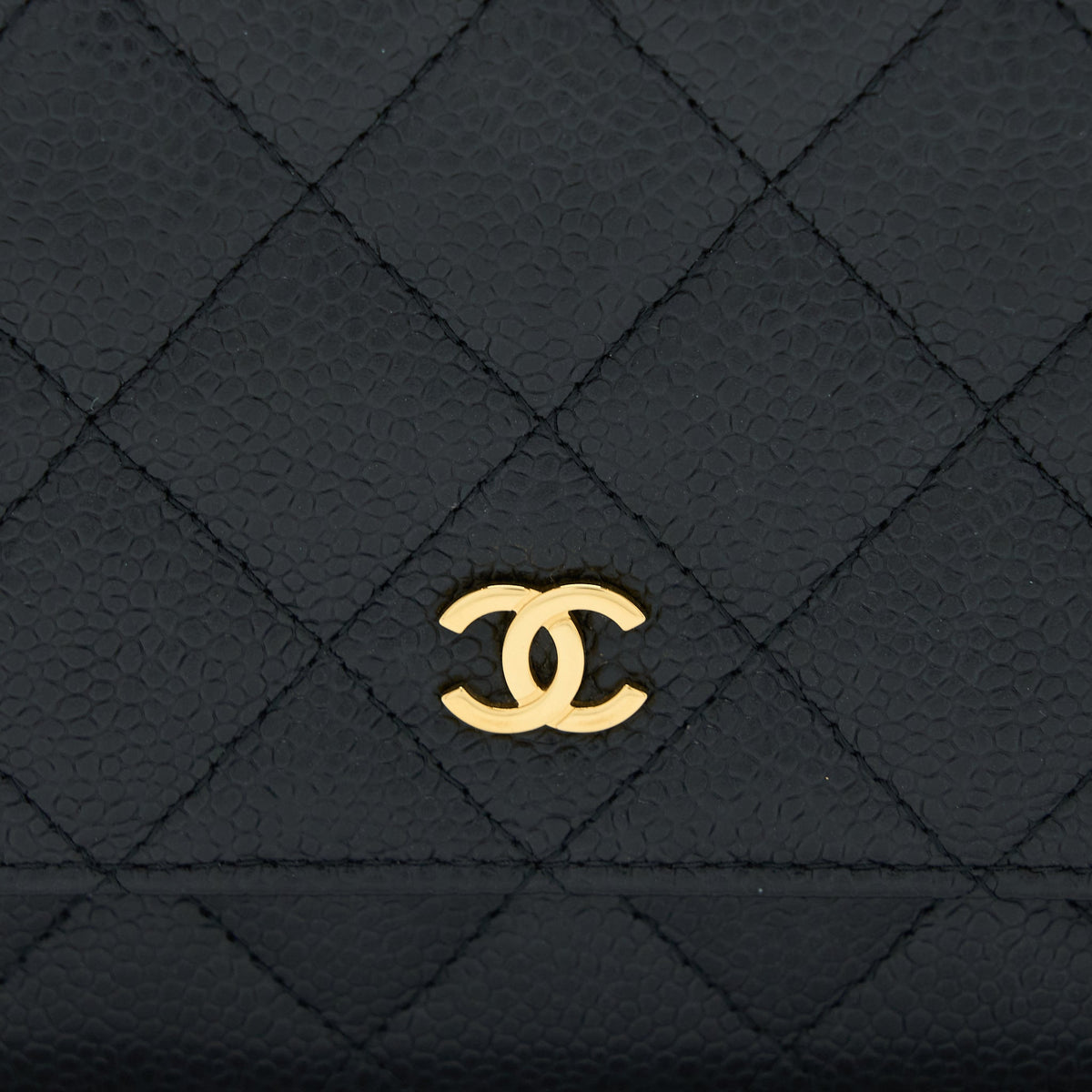 chanel-classic-wallet-on-chain-caviar-black-ghw-11