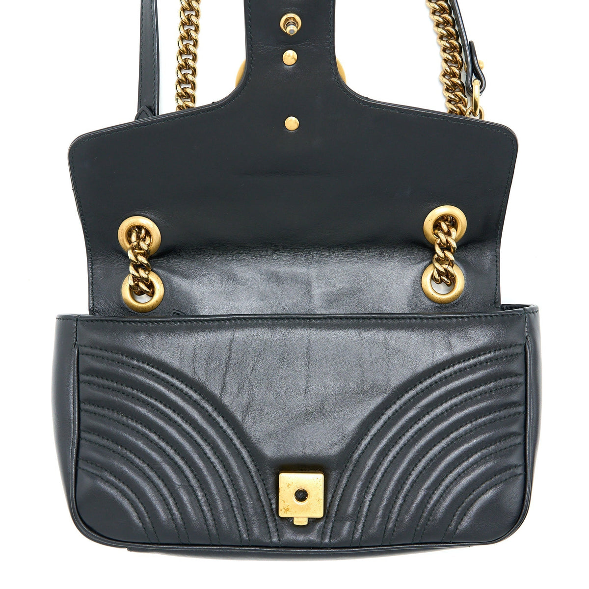 gucci-small-marmont-calfskin-black-ghw