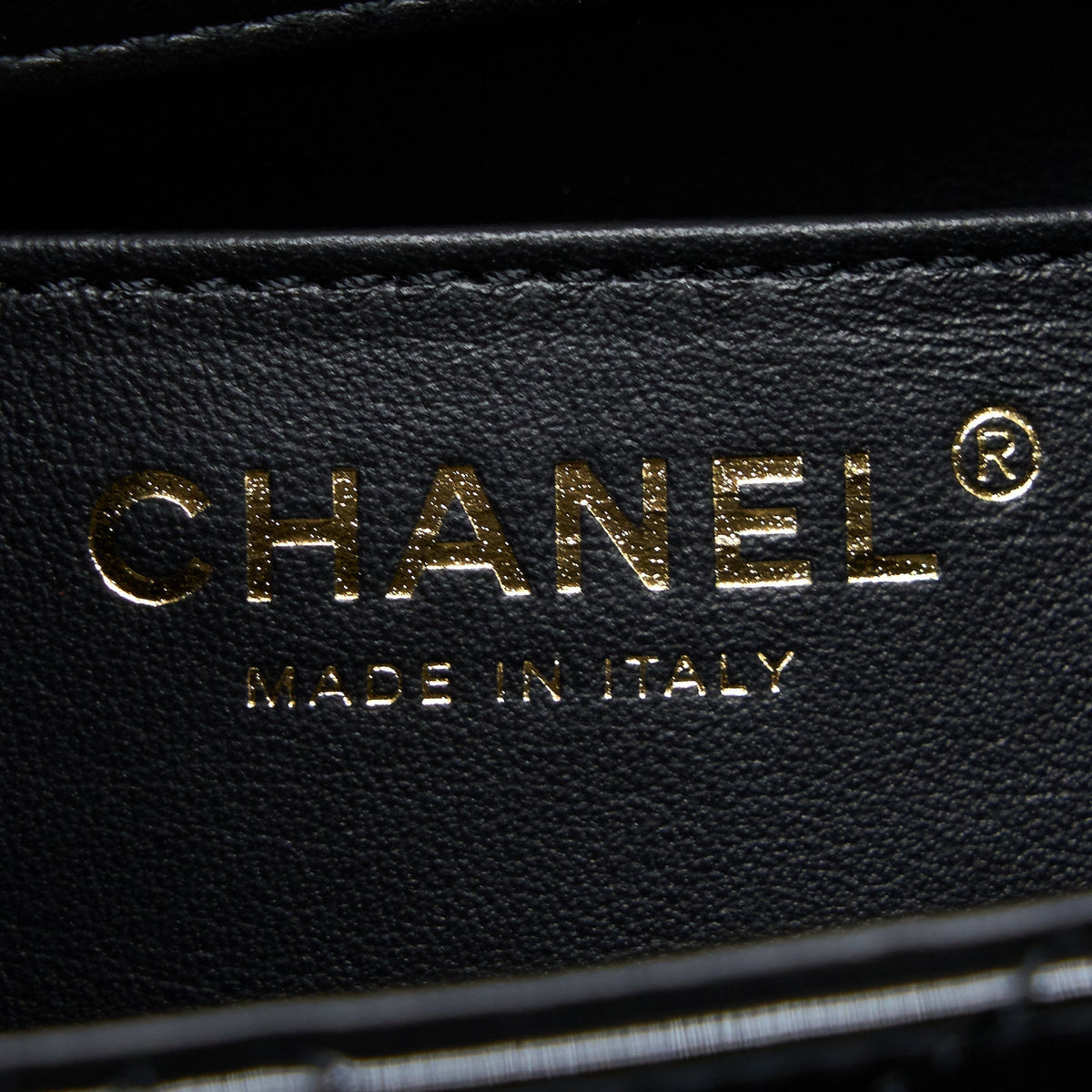 chanel-22k-square-flap-bag-patent-black-brushed-ghwmicrochip