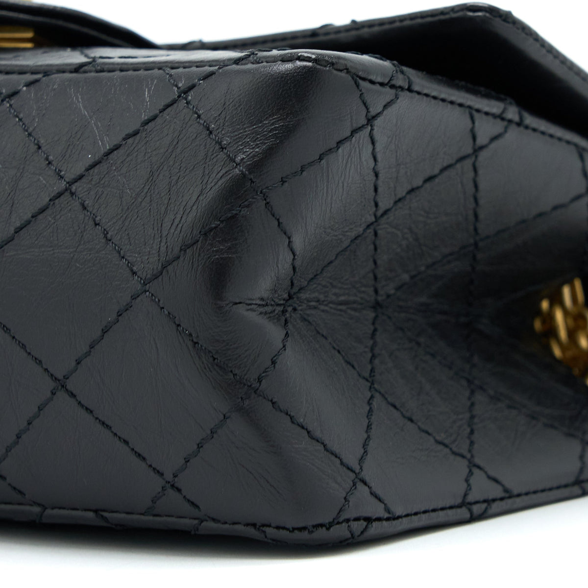 chanel-mini-2-55-reissue-flap-bag-aged-calfskin-brushed-ghwmicrochip