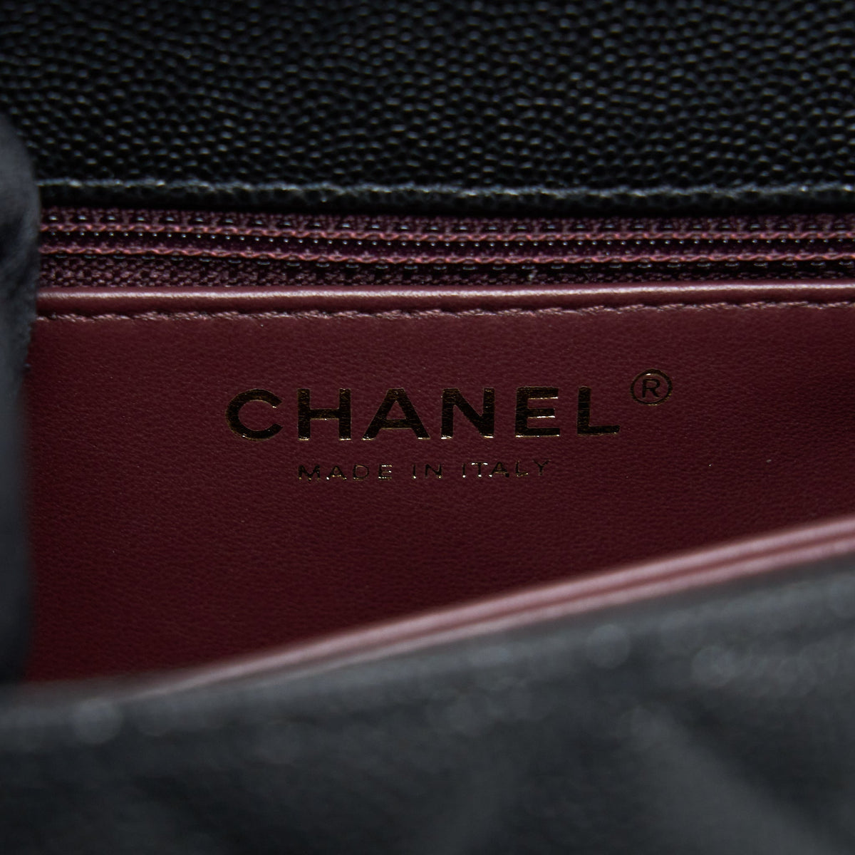 chanel-small-coco-handle-caviar-black-lghw-microchip-5