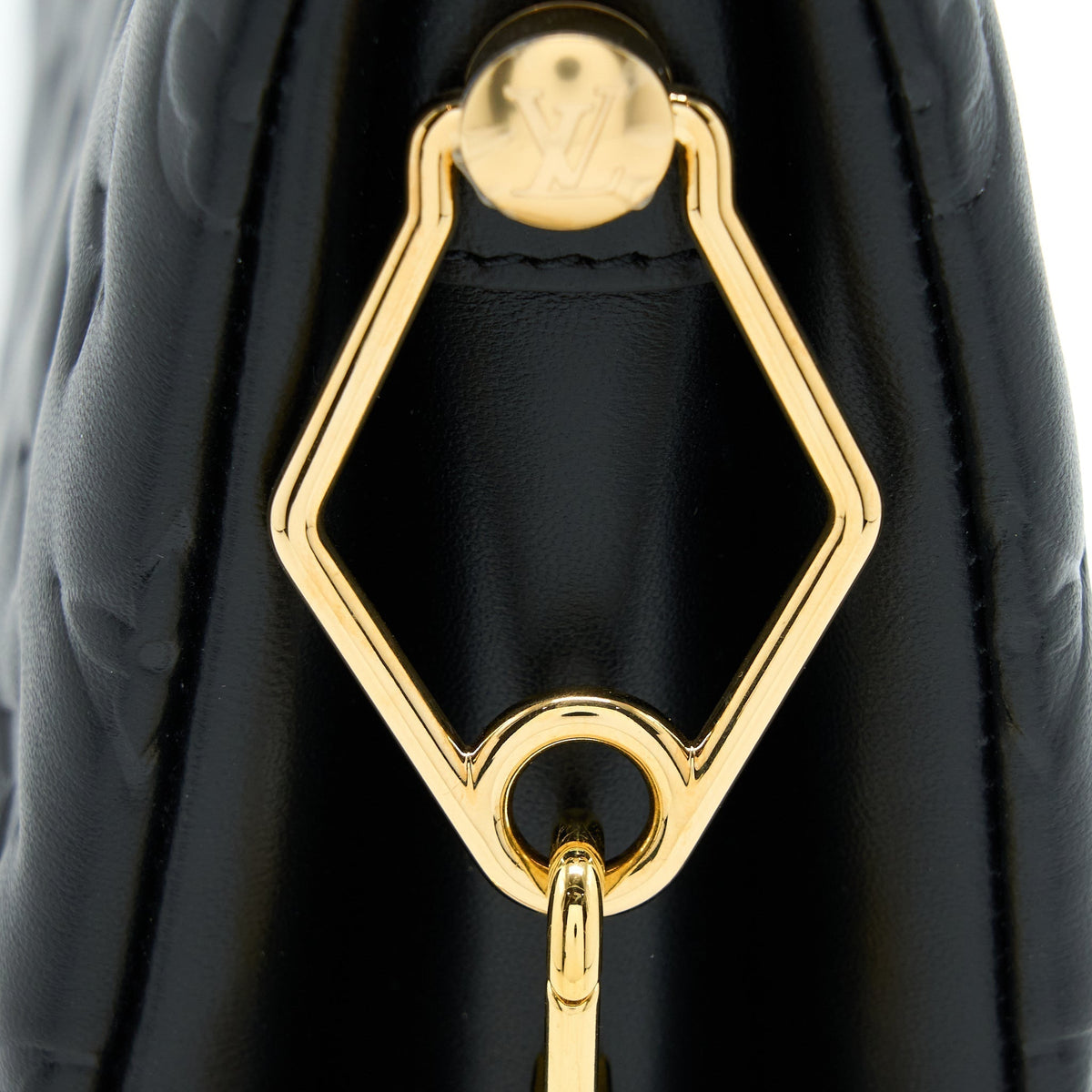 louis-vuitton-coussin-pm-lambskin-black-ghw