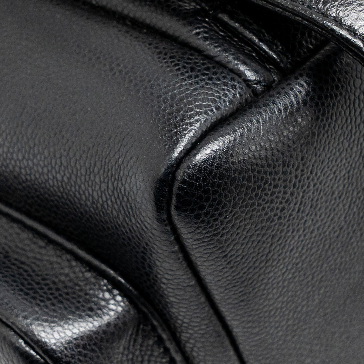 chanel-backpack-black-2