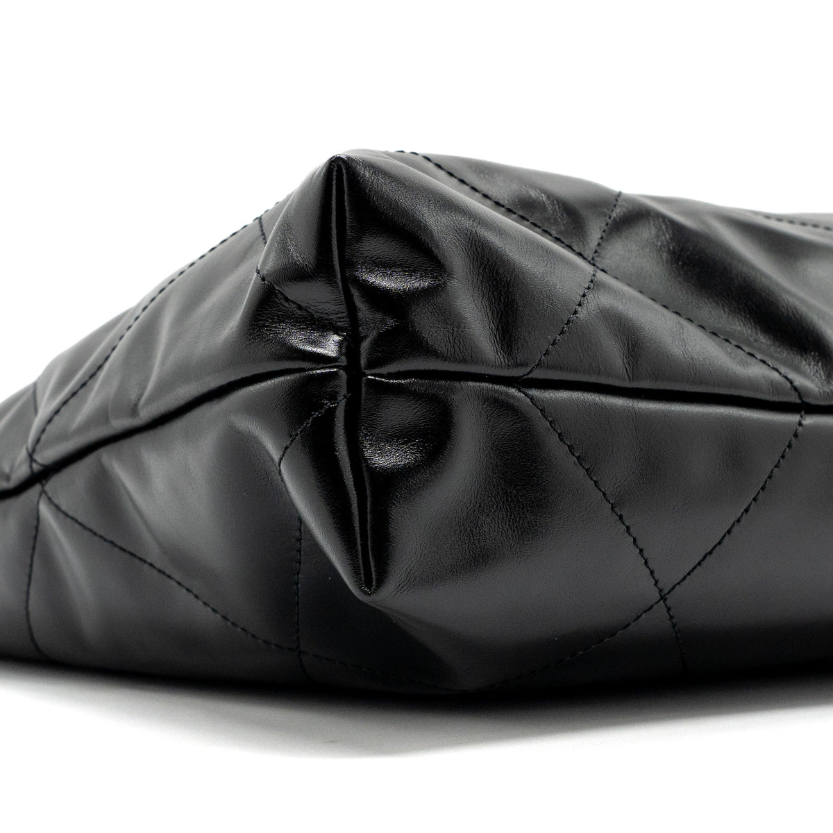 chanel-medium-22-bag-shiny-calfskin-black-shw-microchip
