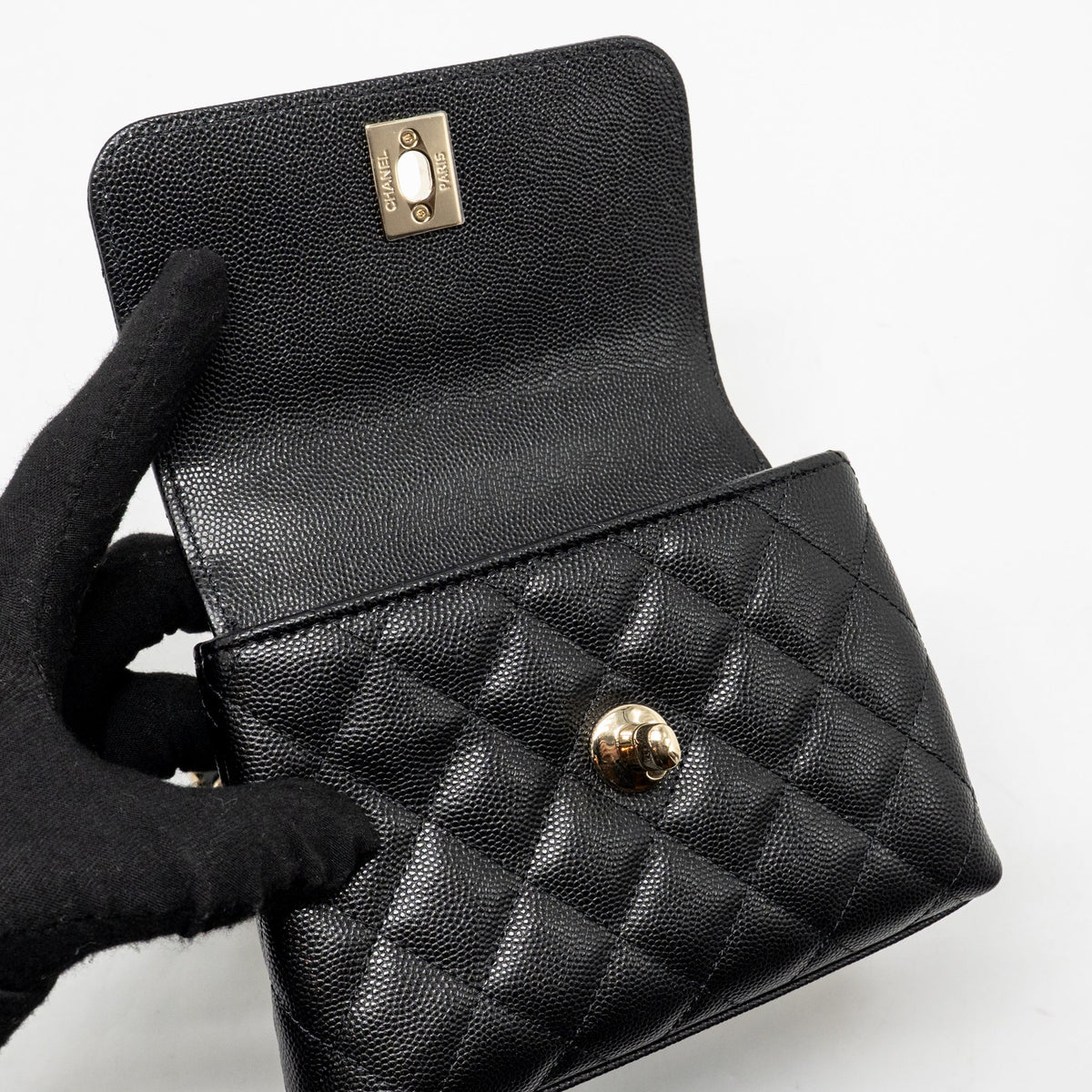 chanel-coco-handle-clutch-with-chain-caviar-black-lghw-microchip-copy