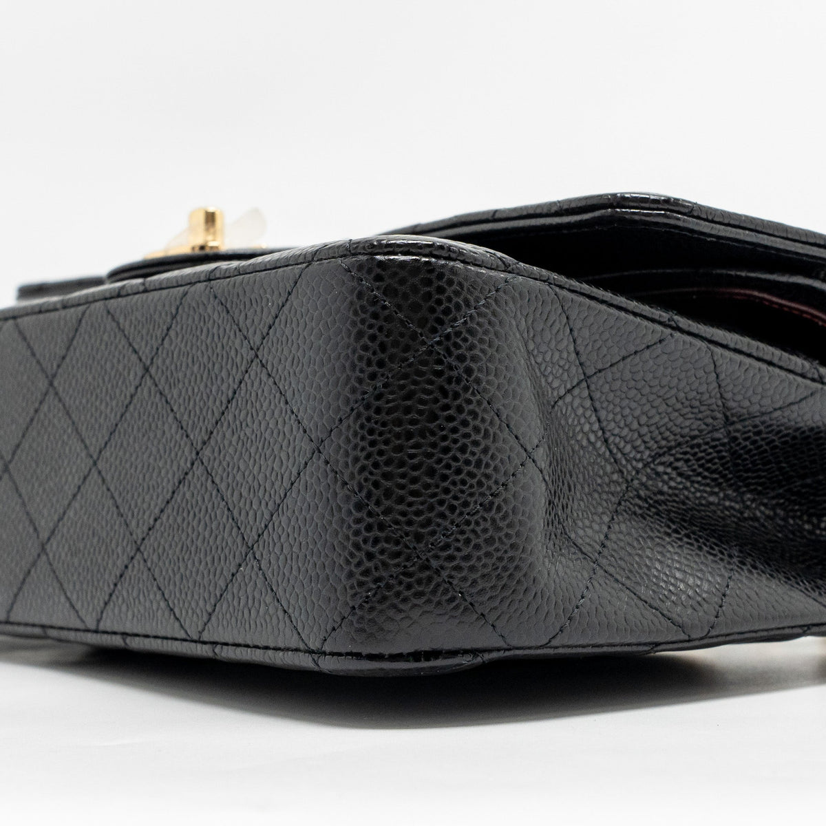 chanel-medium-classic-double-flap-bag-caviar-black-ghw-copy-1