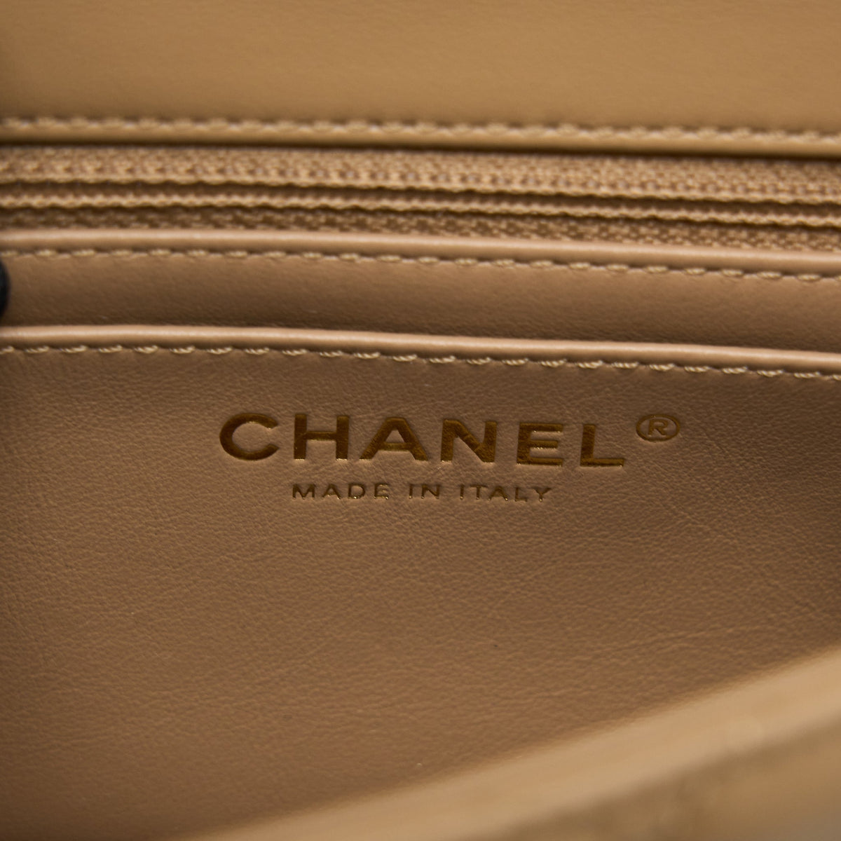 chanel-pearl-crush-mini-square-lambskin-dark-beige-ghwmicrochip
