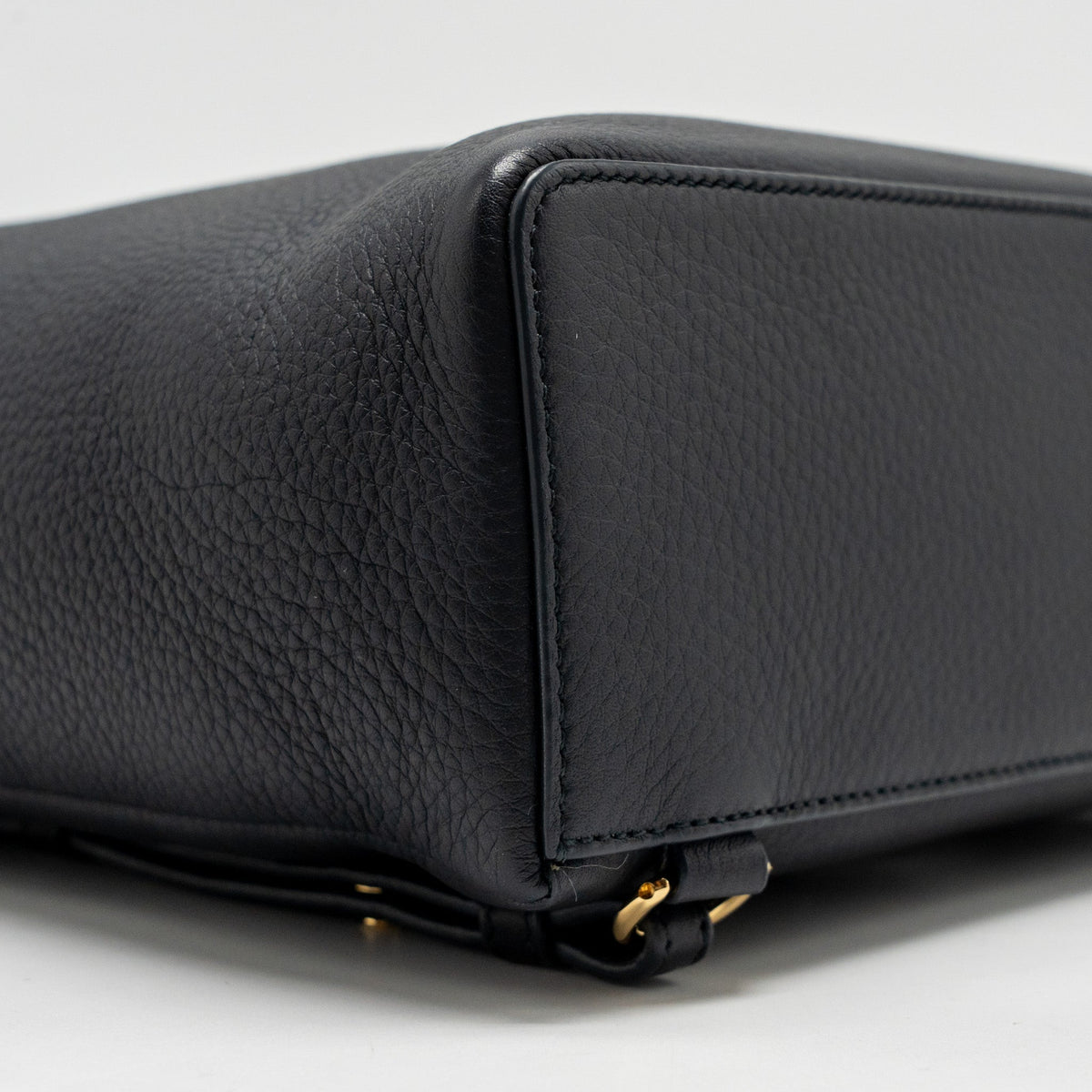 loro-piana-extra-pocket-backpack-l23-5-grained-calfskin-navy-ghw