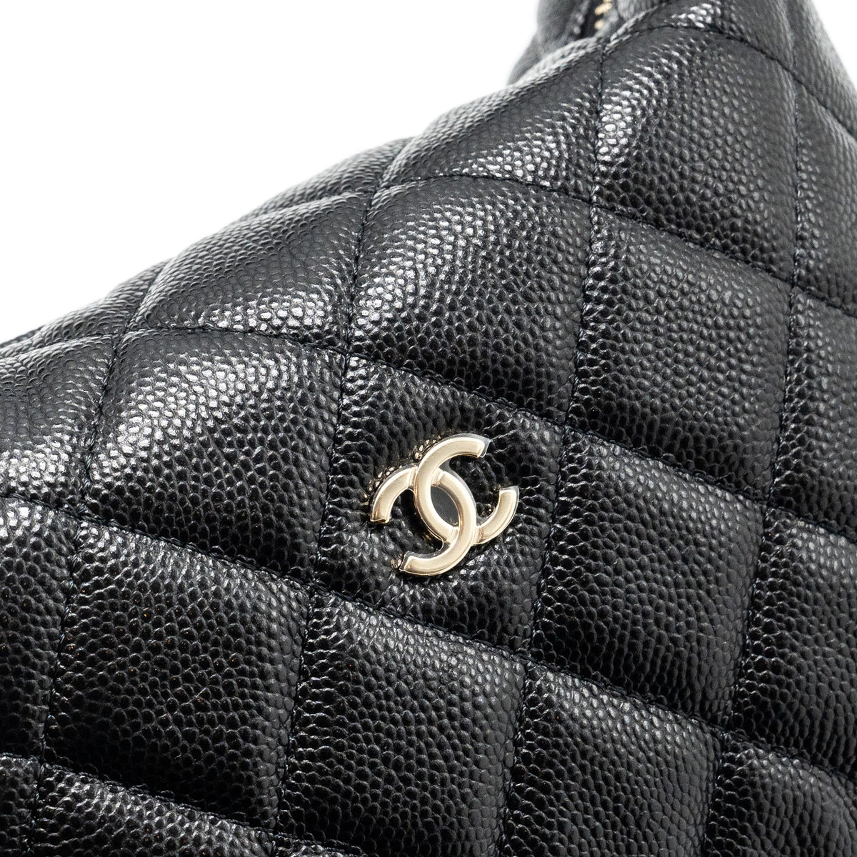 chanel-25c-hobo