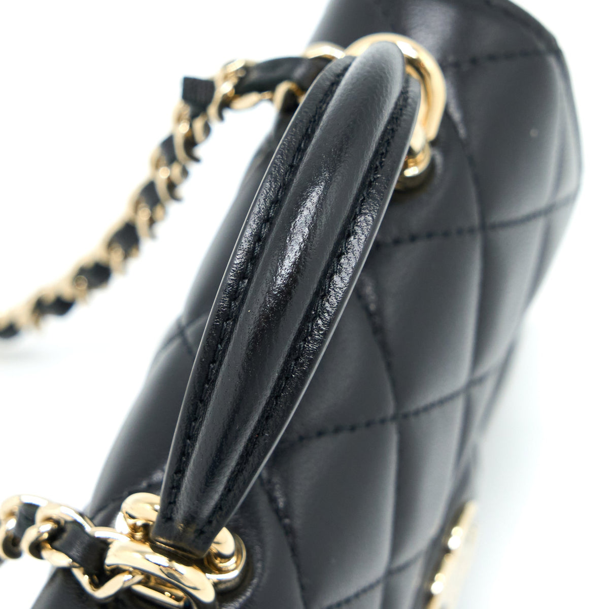 chanel-mini-top-handle-flap-bag-lambskin-black-lghw-1