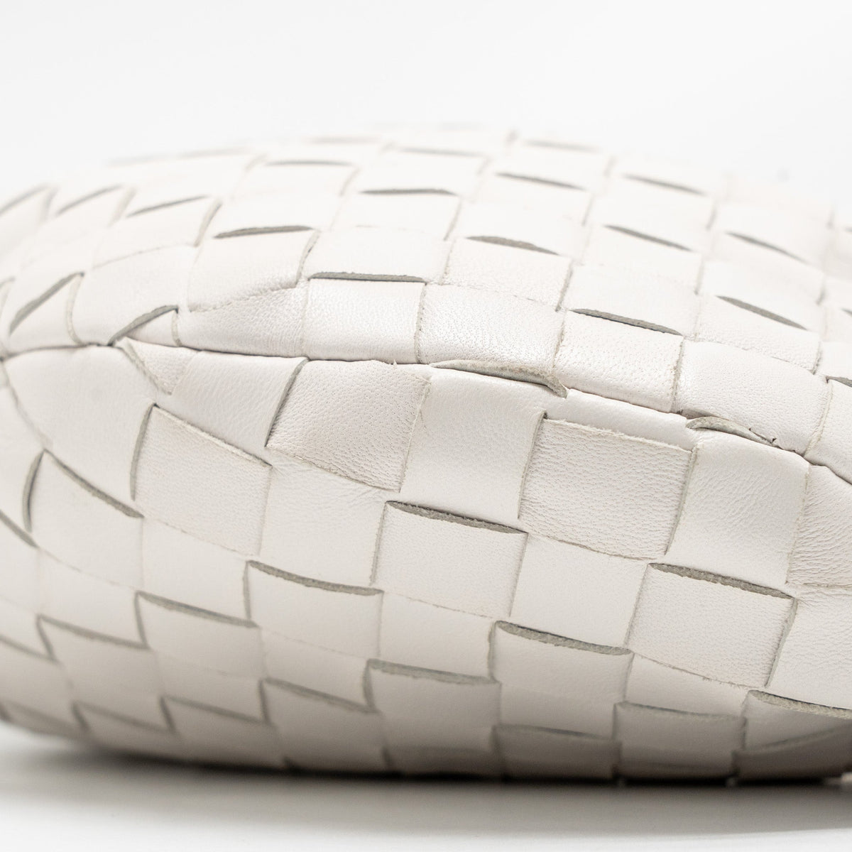 bottega-veneta-white-1