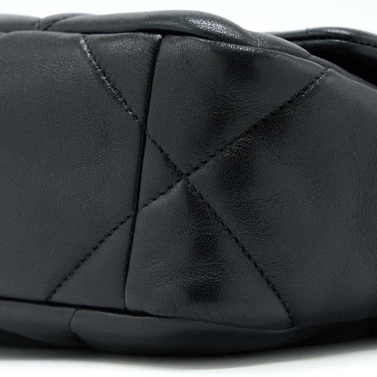 chanel-small-19-bag-lambskin-black-multicolour-hardware-1