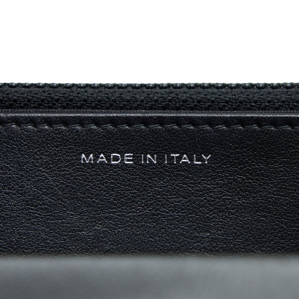 chanel-quilted-wallet-on-chain-caviar-so-black