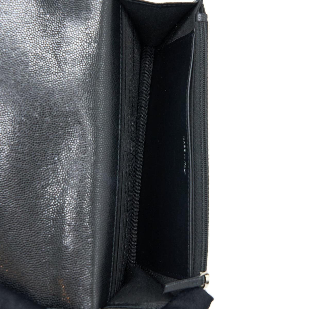 chanel-quilted-wallet-on-chain-caviar-so-black