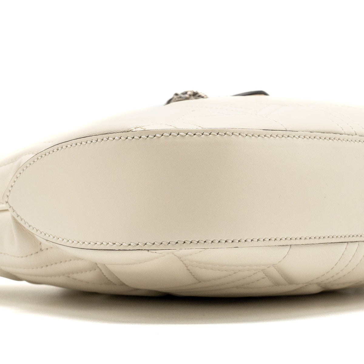gucci-dionysus-hobo-shoulder-bag-calfskin-white-shw