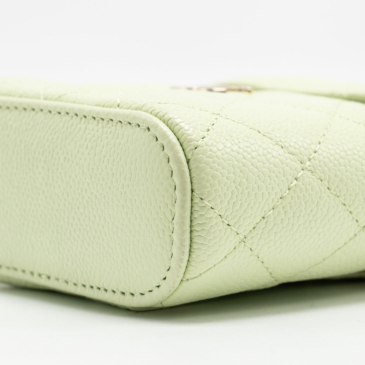 chanel-mini-bag-green