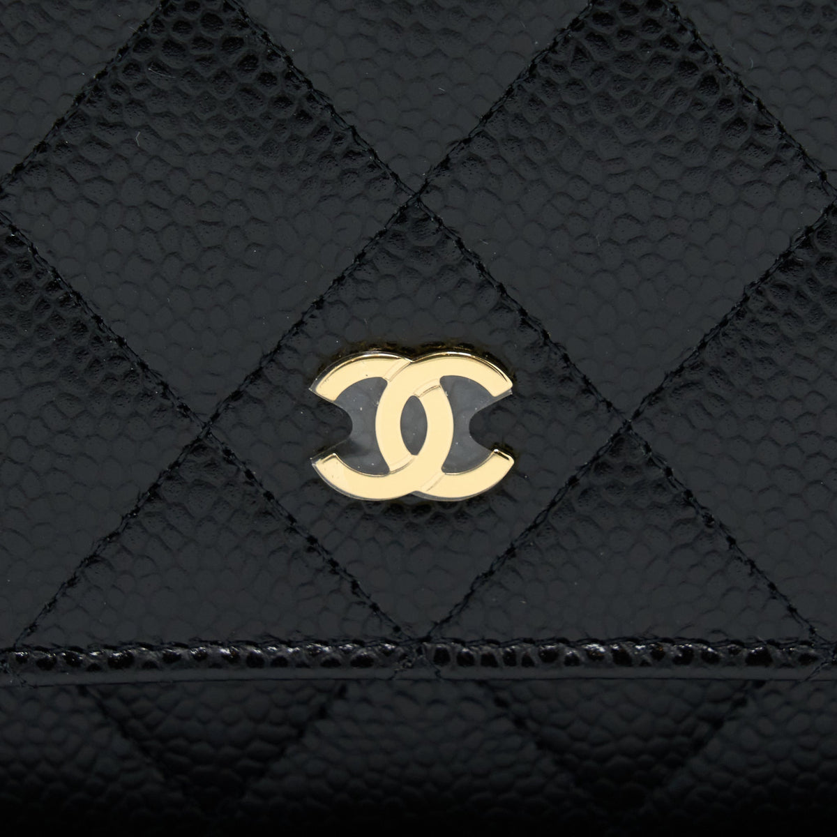 chanel-classic-wallet-on-chain-caviar-black-ghw-microchip-5