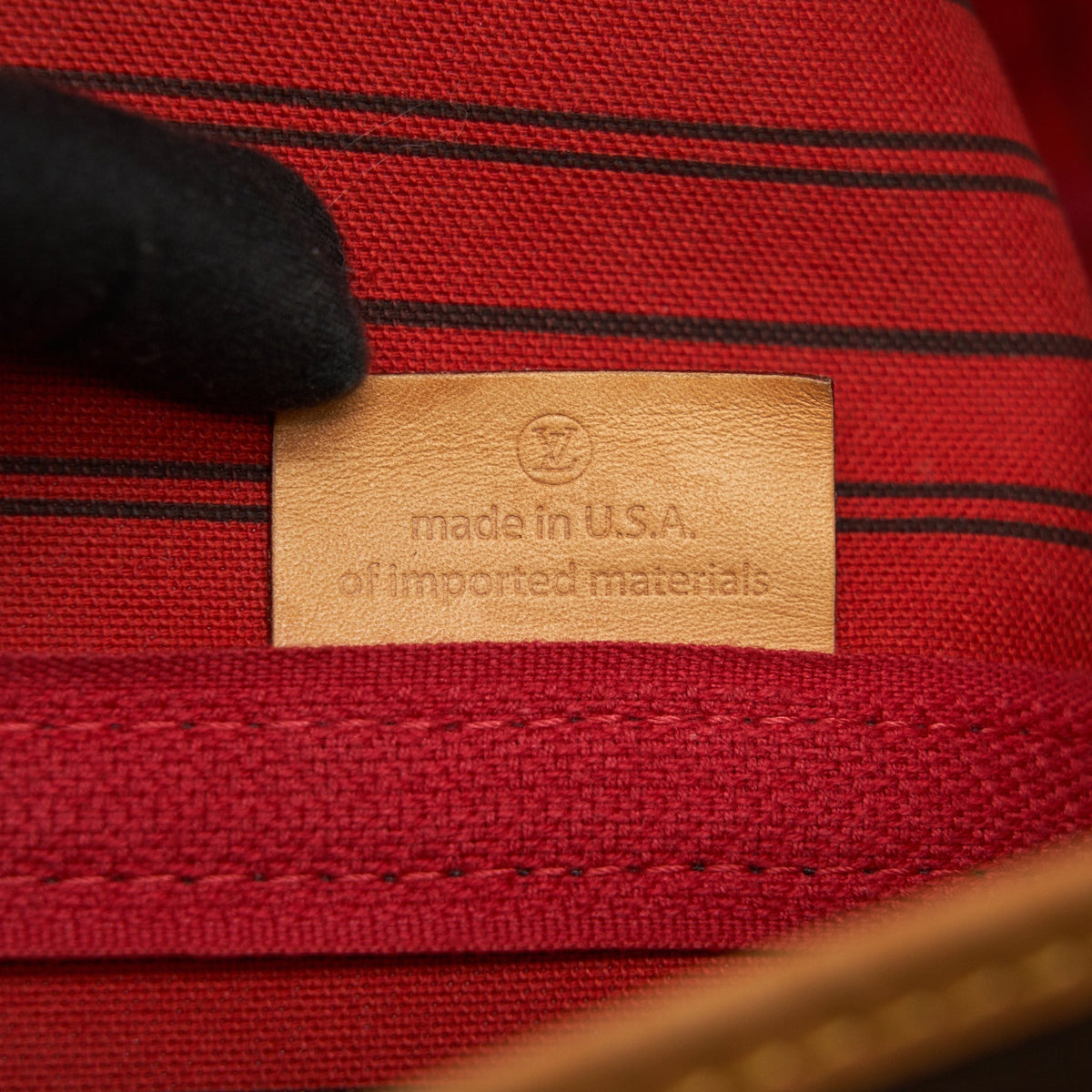 louis-vuitton-neverfull-gm-in-monogram