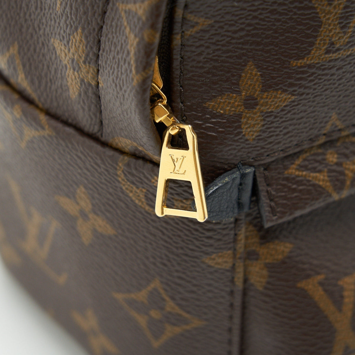louis-vuitton-palm-springs-mini-monogram-canvas