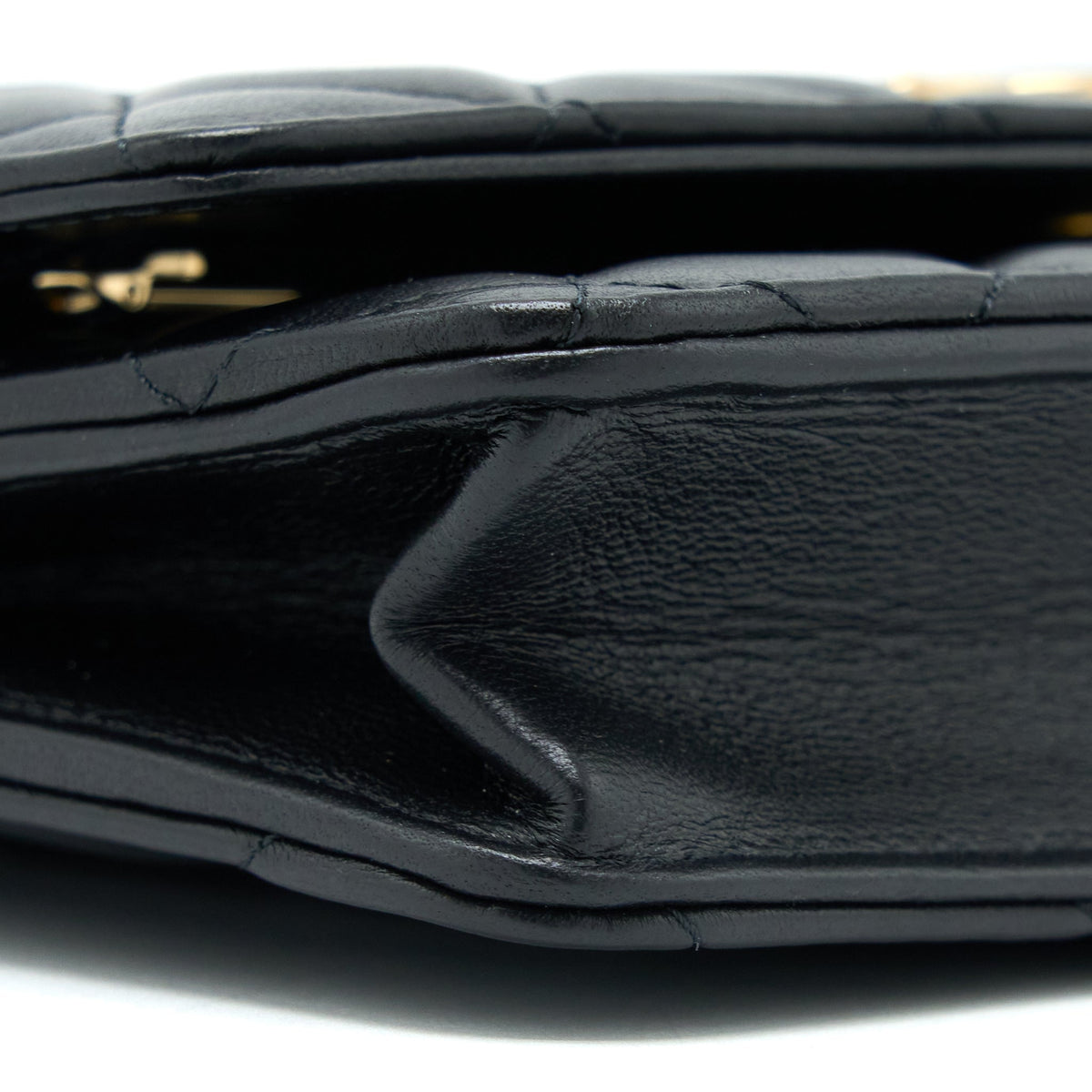 chanel-detailed-top-handle-wallet-on-chain-lambskin-black-ghw-microchip